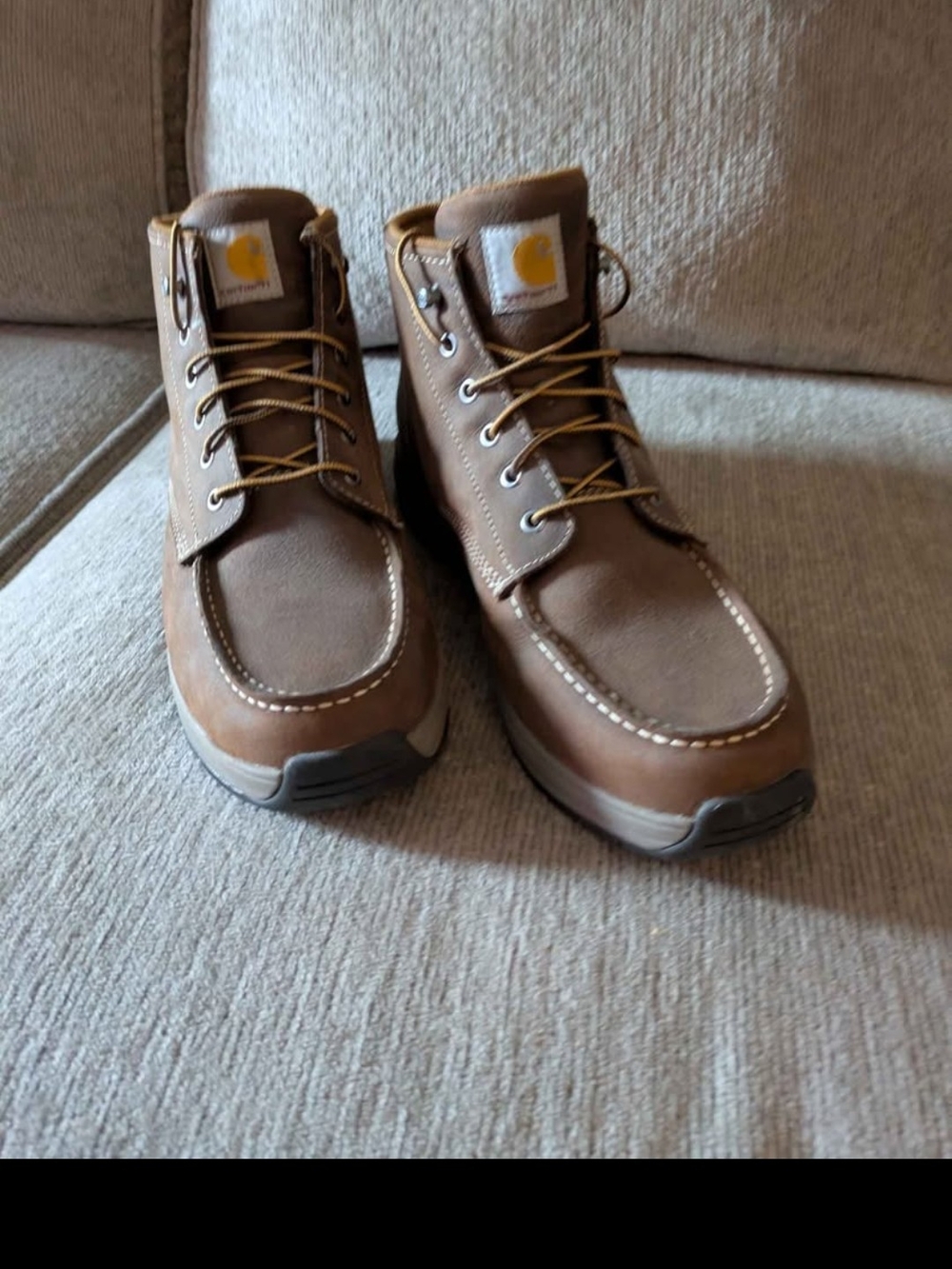 Carhartt Men's Brown Work Boots - Durable Lace-Up Moc Toe